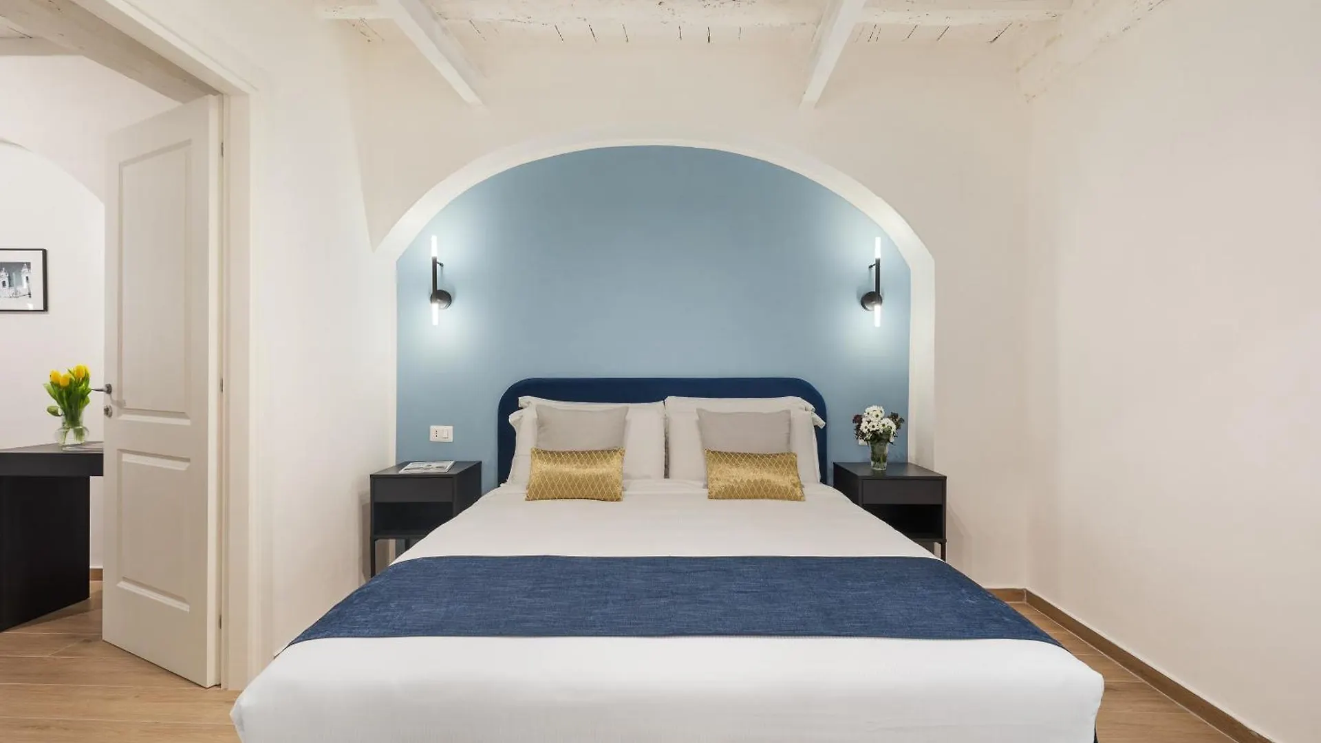 Leopardo Boutique Apartment In Trastevere Rome 0*,  Italy