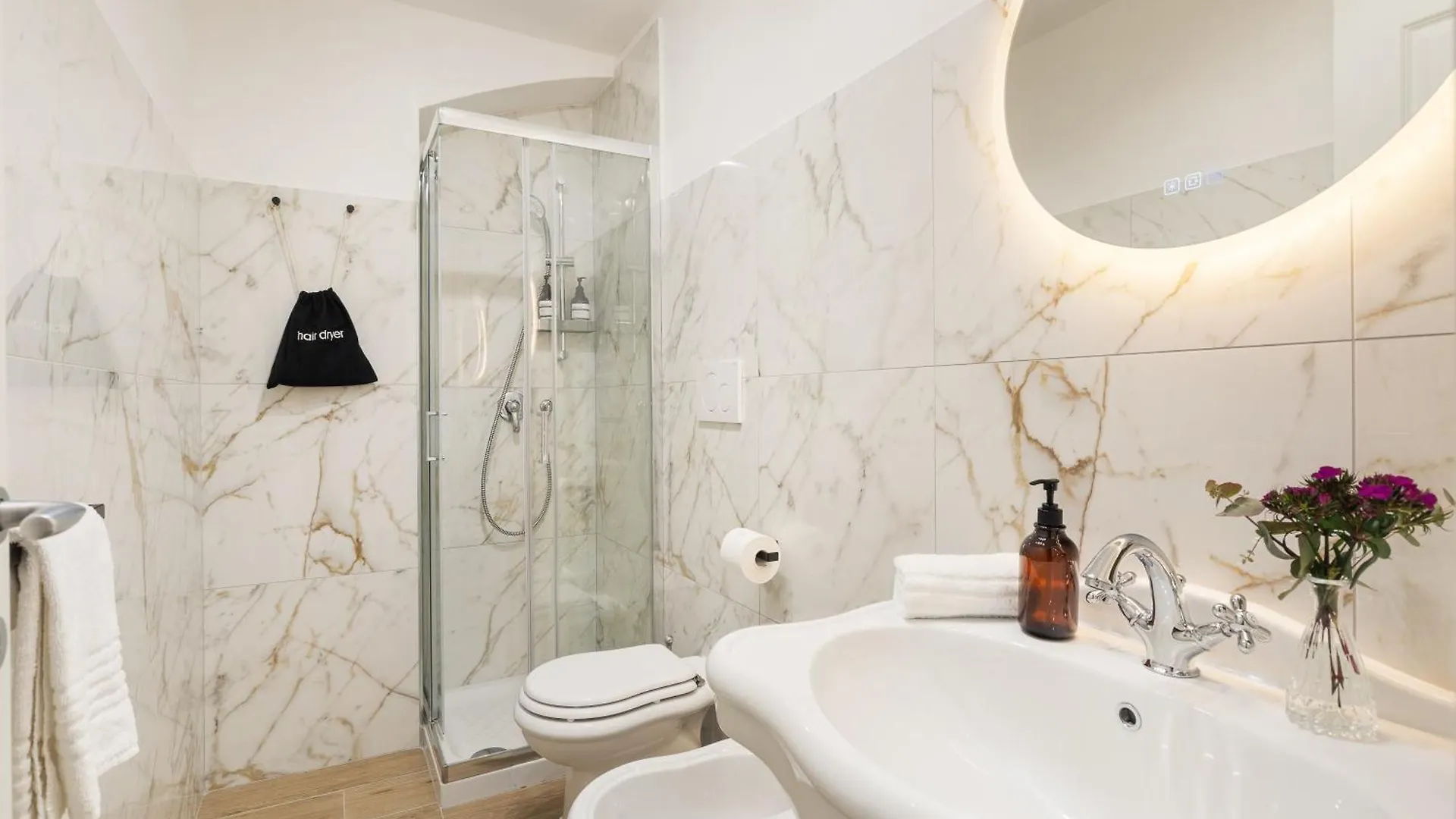Leopardo Boutique Apartment In Trastevere Rome